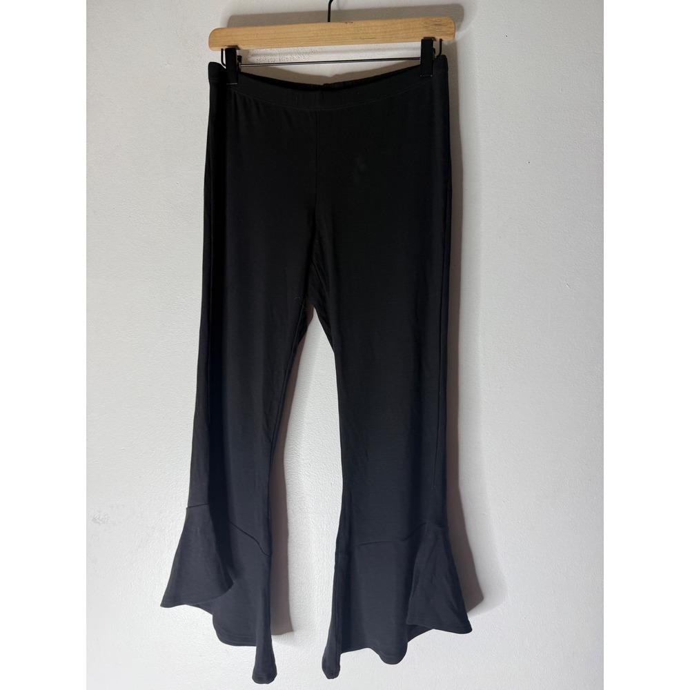 Chatoyant‎ black bell bottom pull on black pants size Large